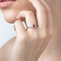 Ring With Central Heart Zircon